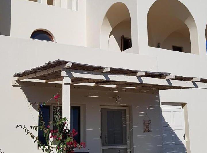 Drakkar Houses Fira  Exterior photo