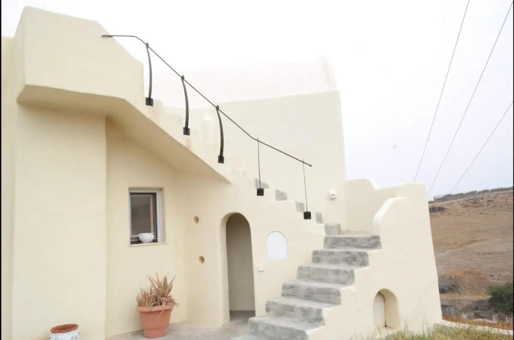 Drakkar Houses Fira  Exterior photo